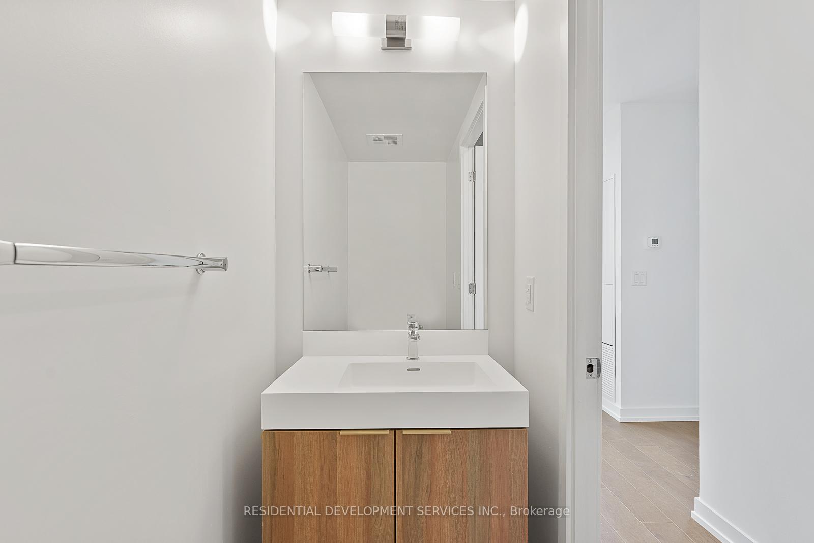 3 Bedrooms Condo at 15 Maryport Ave,  Toronto For sale