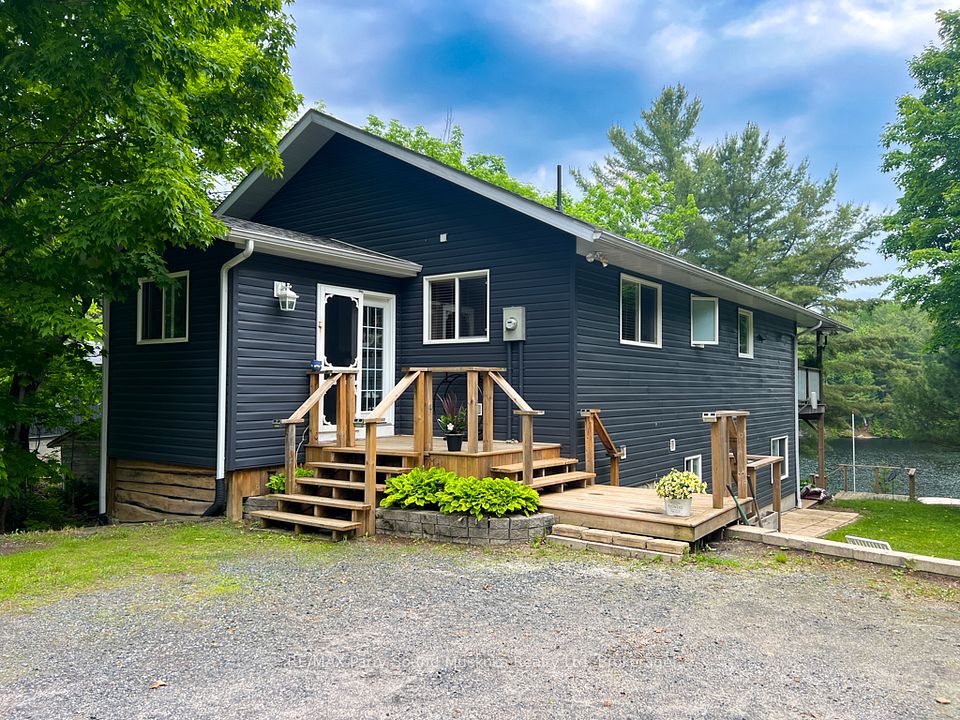 45 Peninsula Shores Road, McDougall, ON P2A 2W7