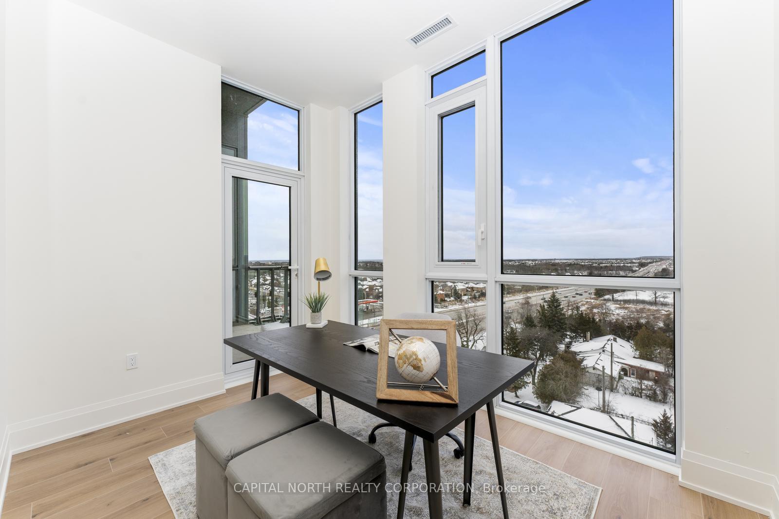 3 Bedrooms Condo at 509 Dundas,  Oakville For sale