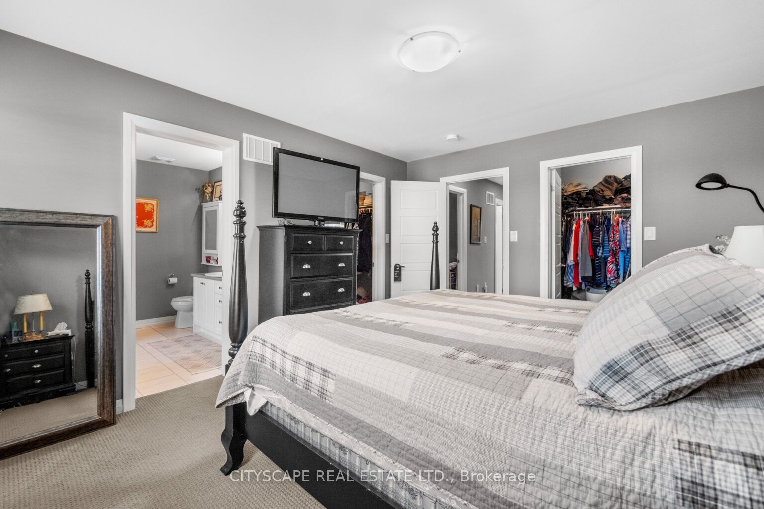 765 Banks Crescent