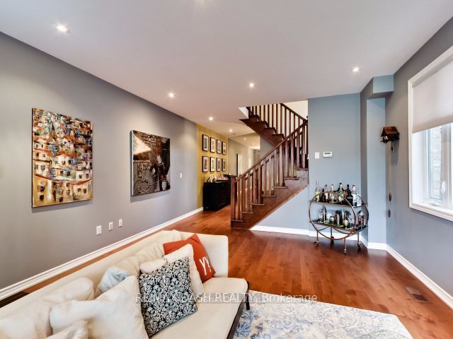 82 Robina Avenue