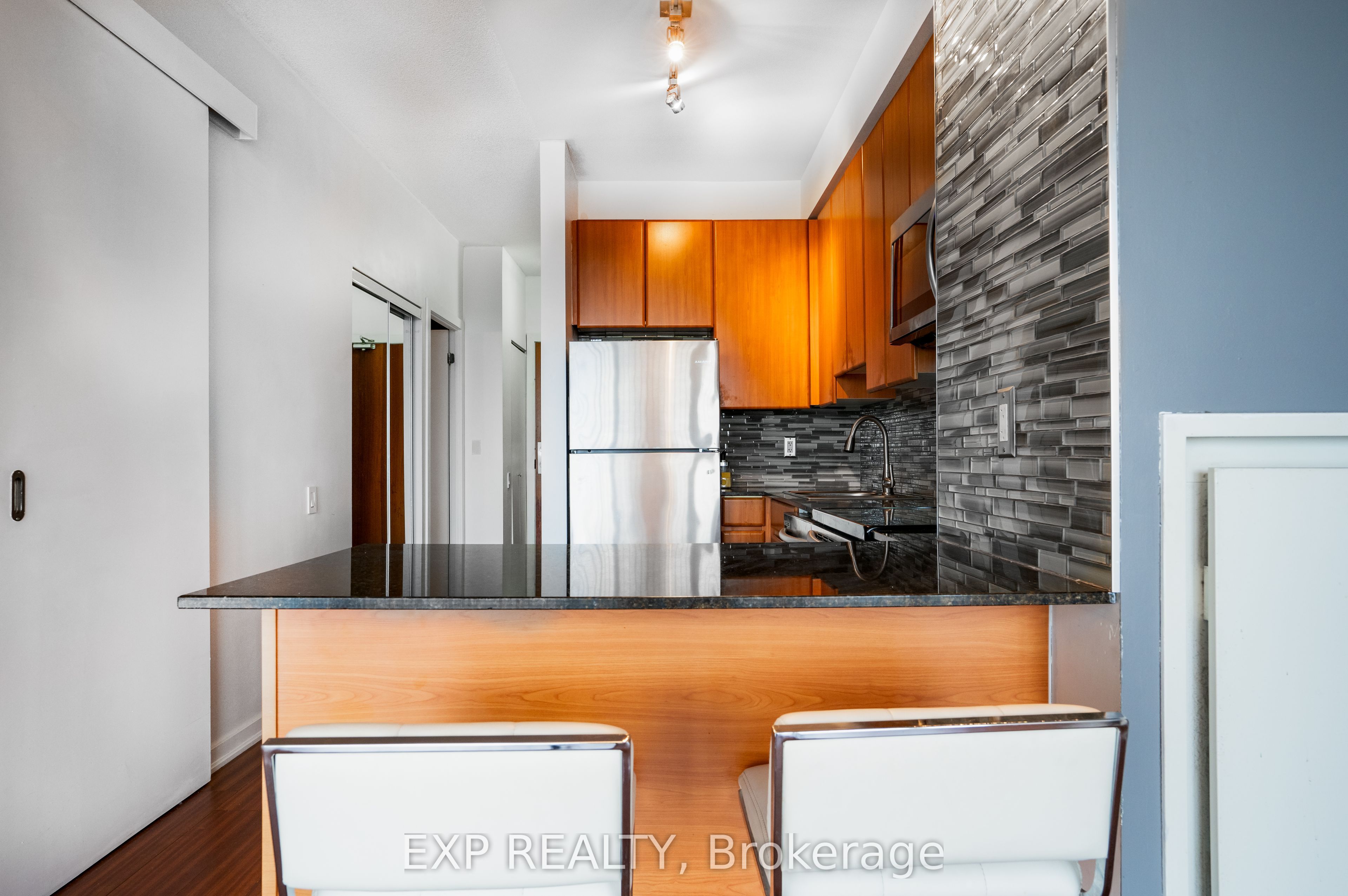 30 Canterbury Place, #701
