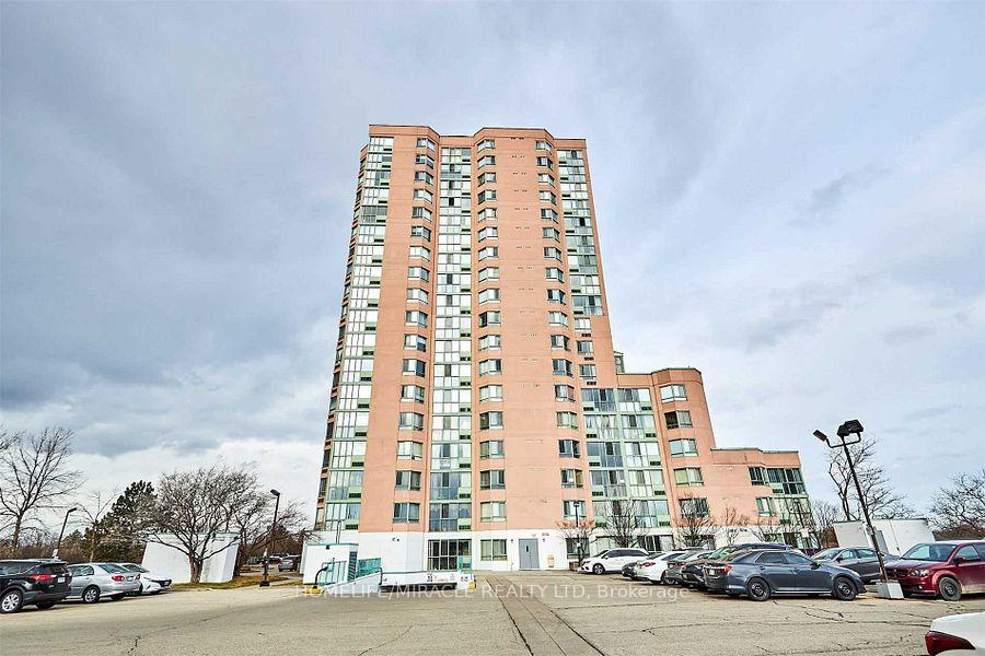 2 Bedrooms Condo at 41 Markbrook, Toronto For sale