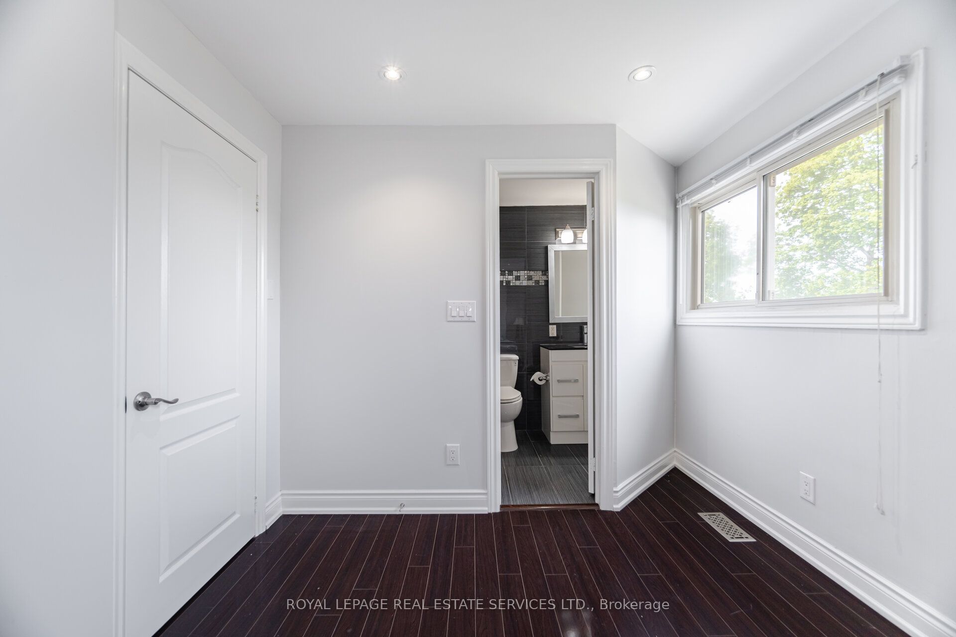 39 Aberdeen Crescent