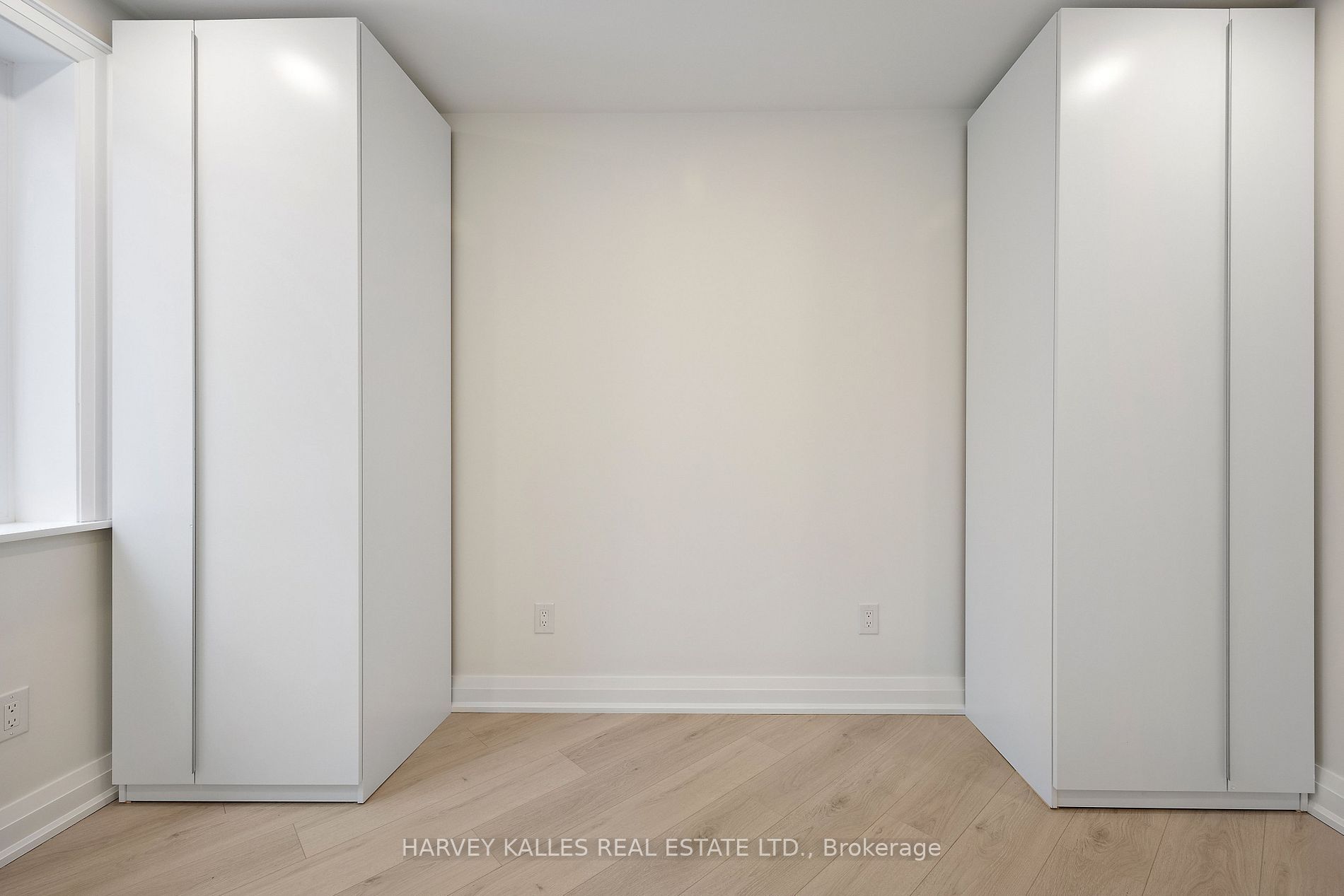 1006 Eglinton Avenue W Unit 2