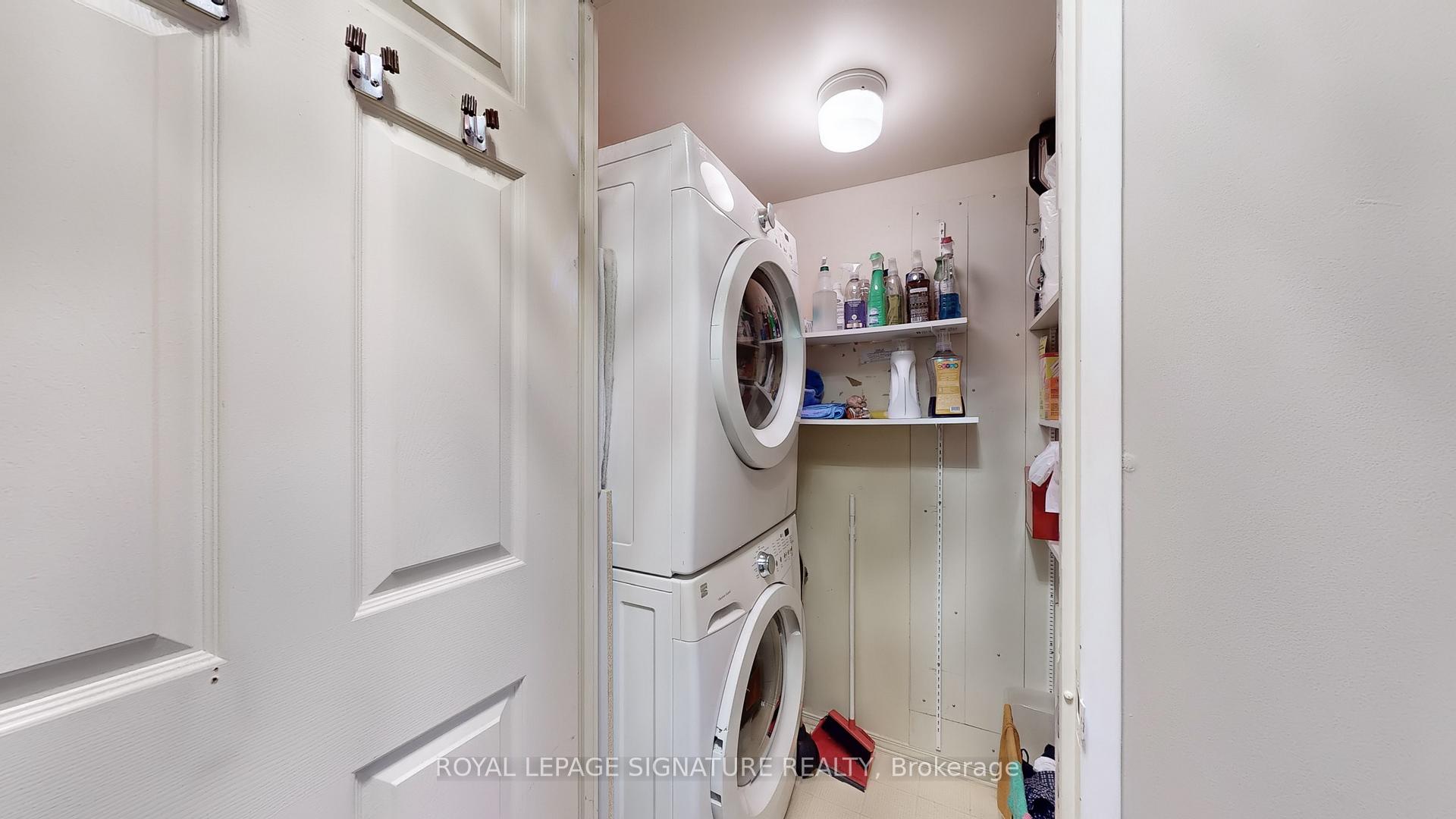 2 Bedrooms Condo at 3605 Kariya, Mississauga For sale