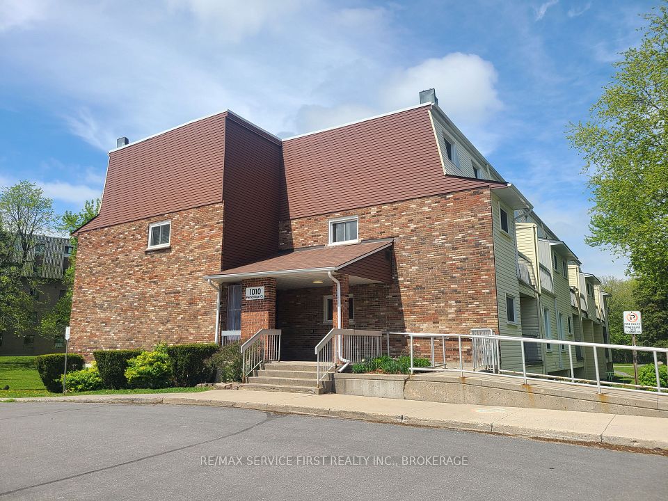1010 Pembridge