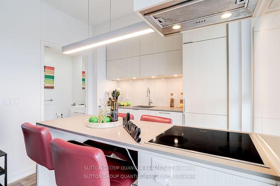 1 Bedroom Condo at 15 Lower Jarvis, Toronto For sale