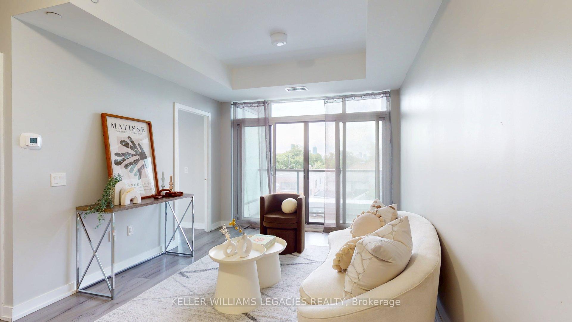 3 Bedrooms Condo at 1195 The Queens, Toronto For sale