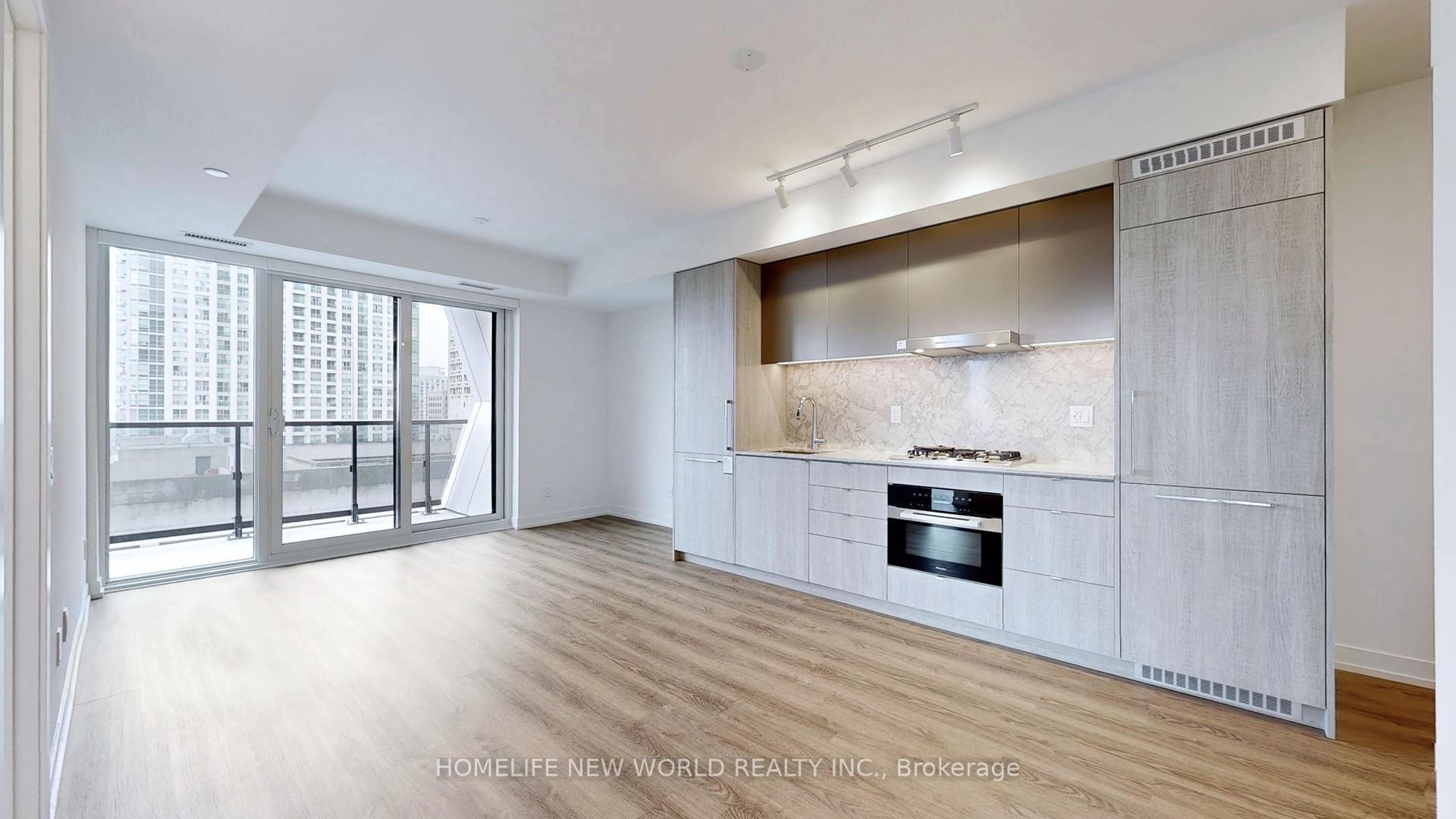 2 Bedrooms Condo at 771 Yonge, Toronto For sale