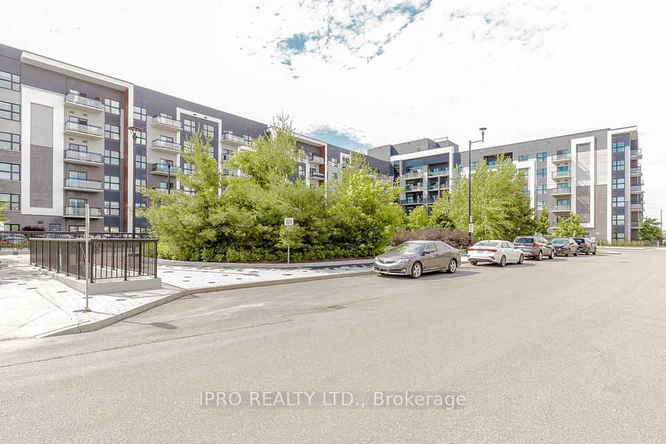 #318 - 128 Grovewood Common ; MLS ID: W12132818