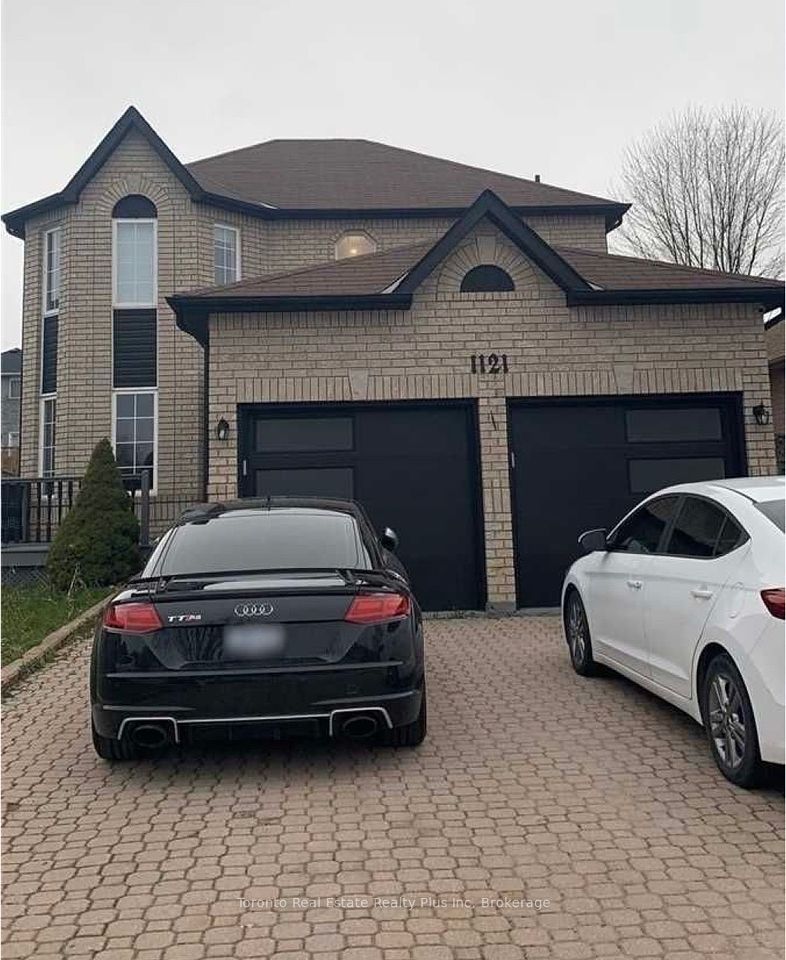 1121 Kensington