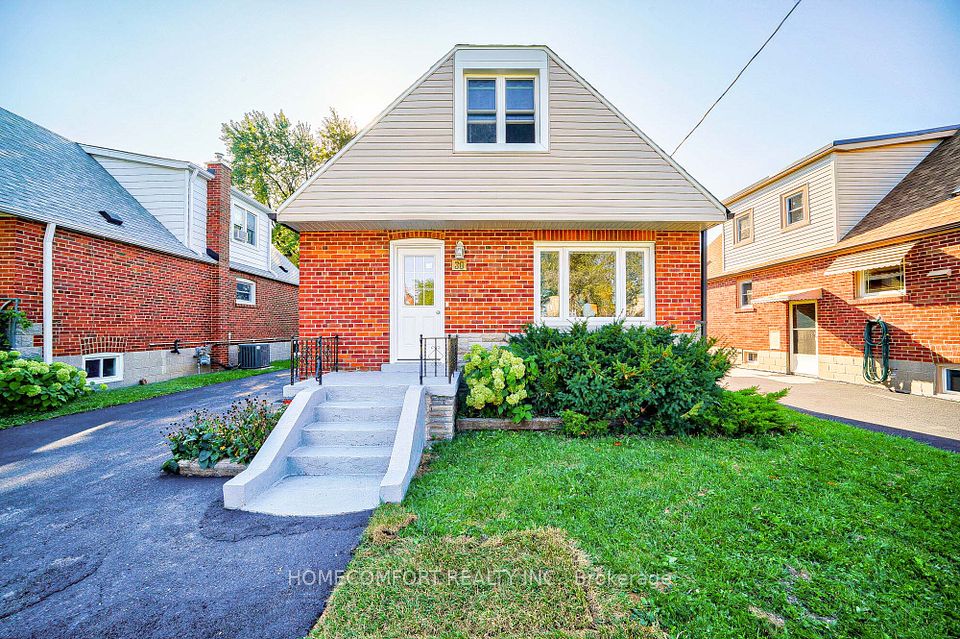 30 Balaclava Drive