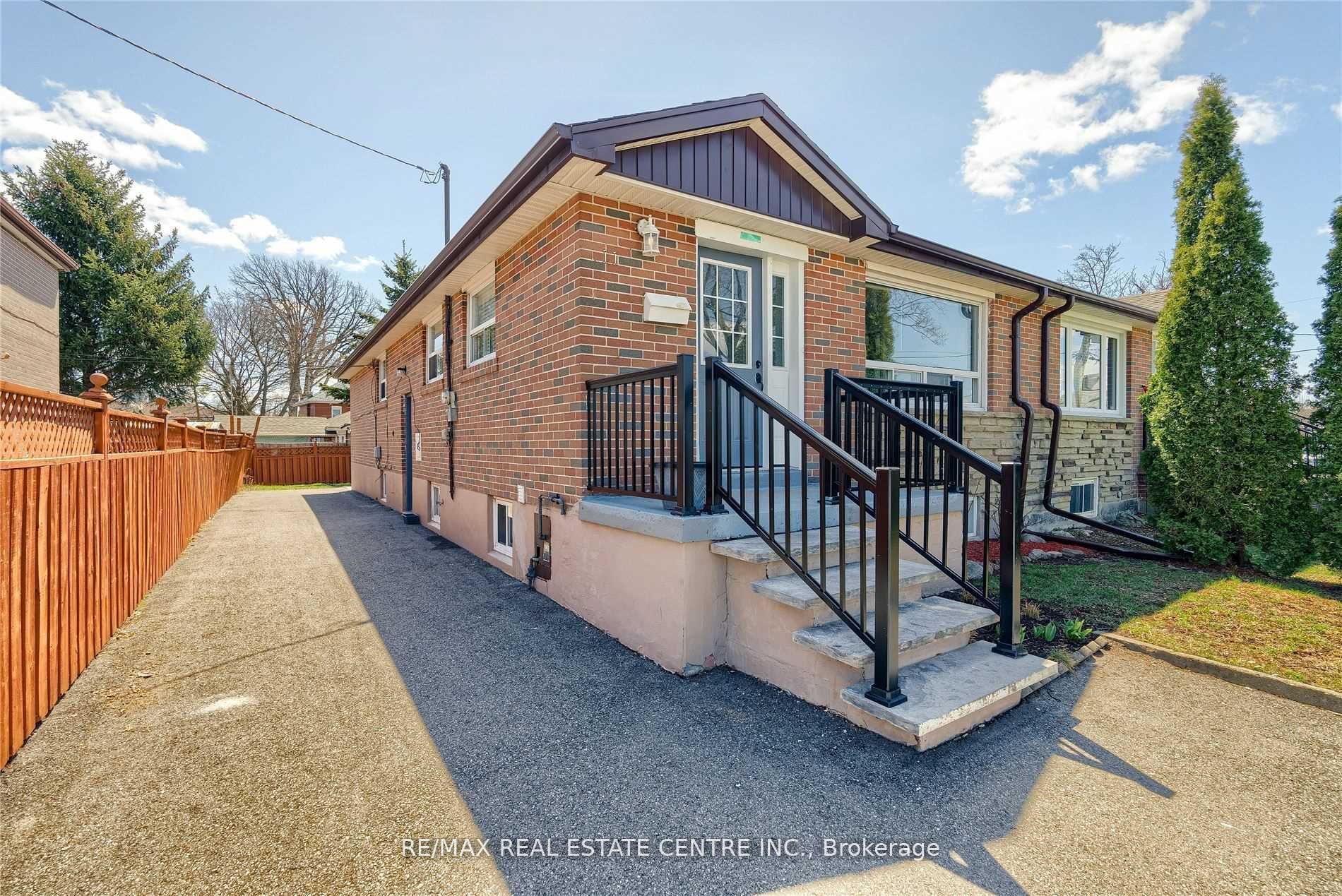11 Garfield Crescent, #Upper