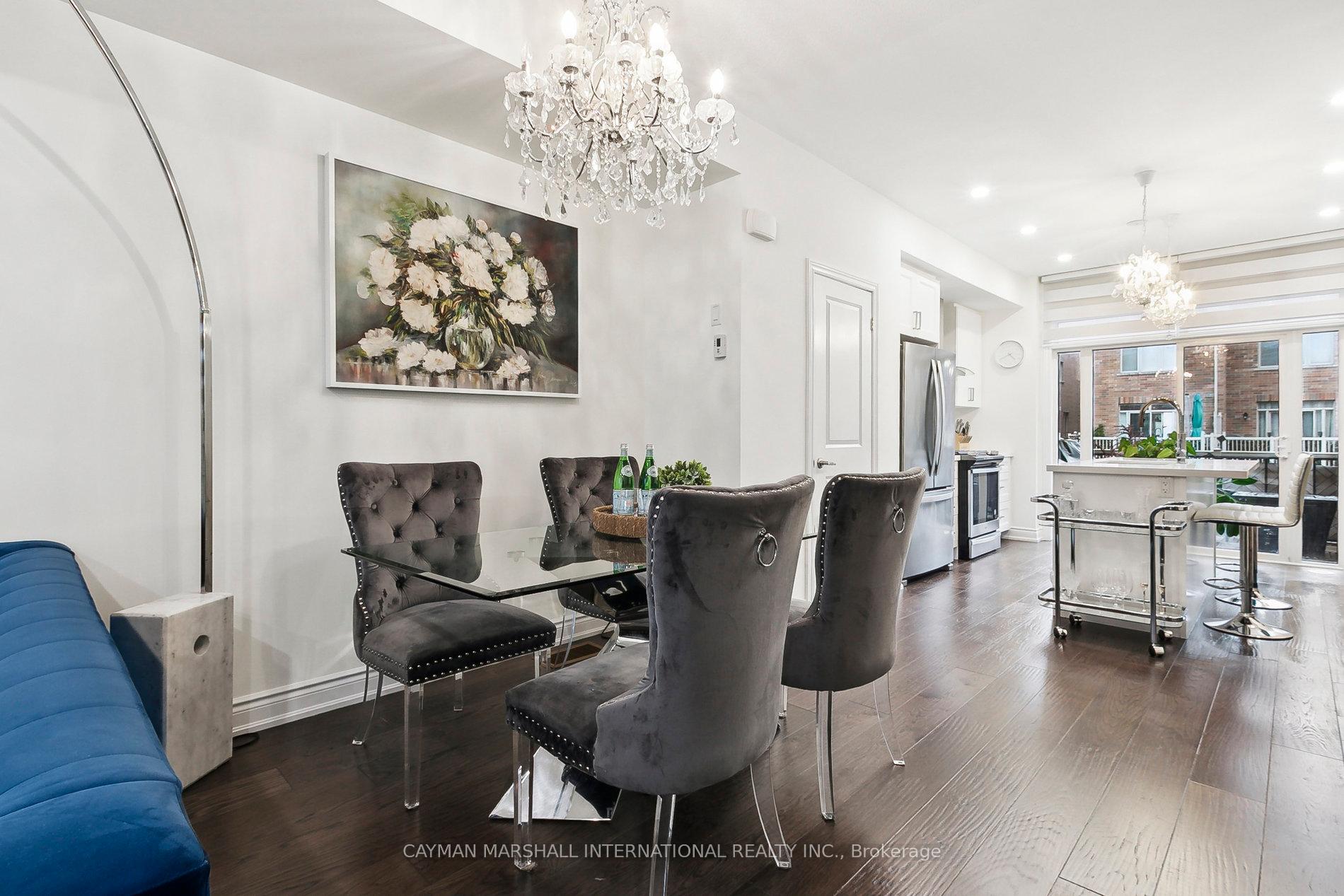 4 Bedrooms Condo at 185 Norseman, Toronto For sale