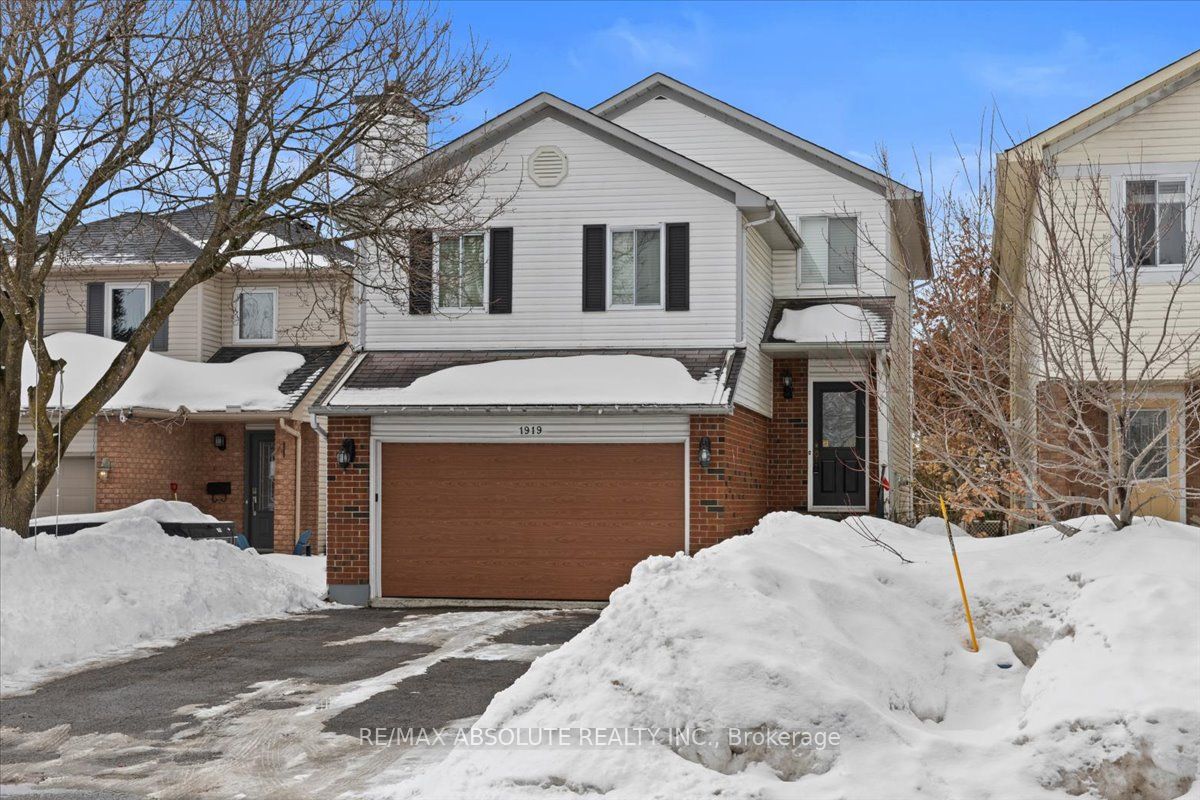 1919 La Chapelle Street, OrleansConventGlenandArea, ON K1C 6A4