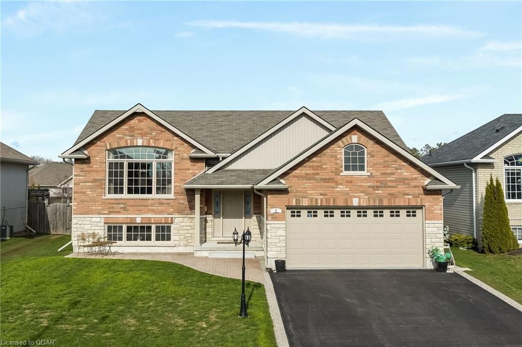 4 PIER Drive Brighton Ontario K0K 1H0