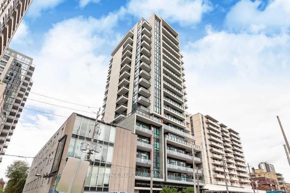 2 Bedrooms Condo at 1486 Bathurst, Toronto For sale