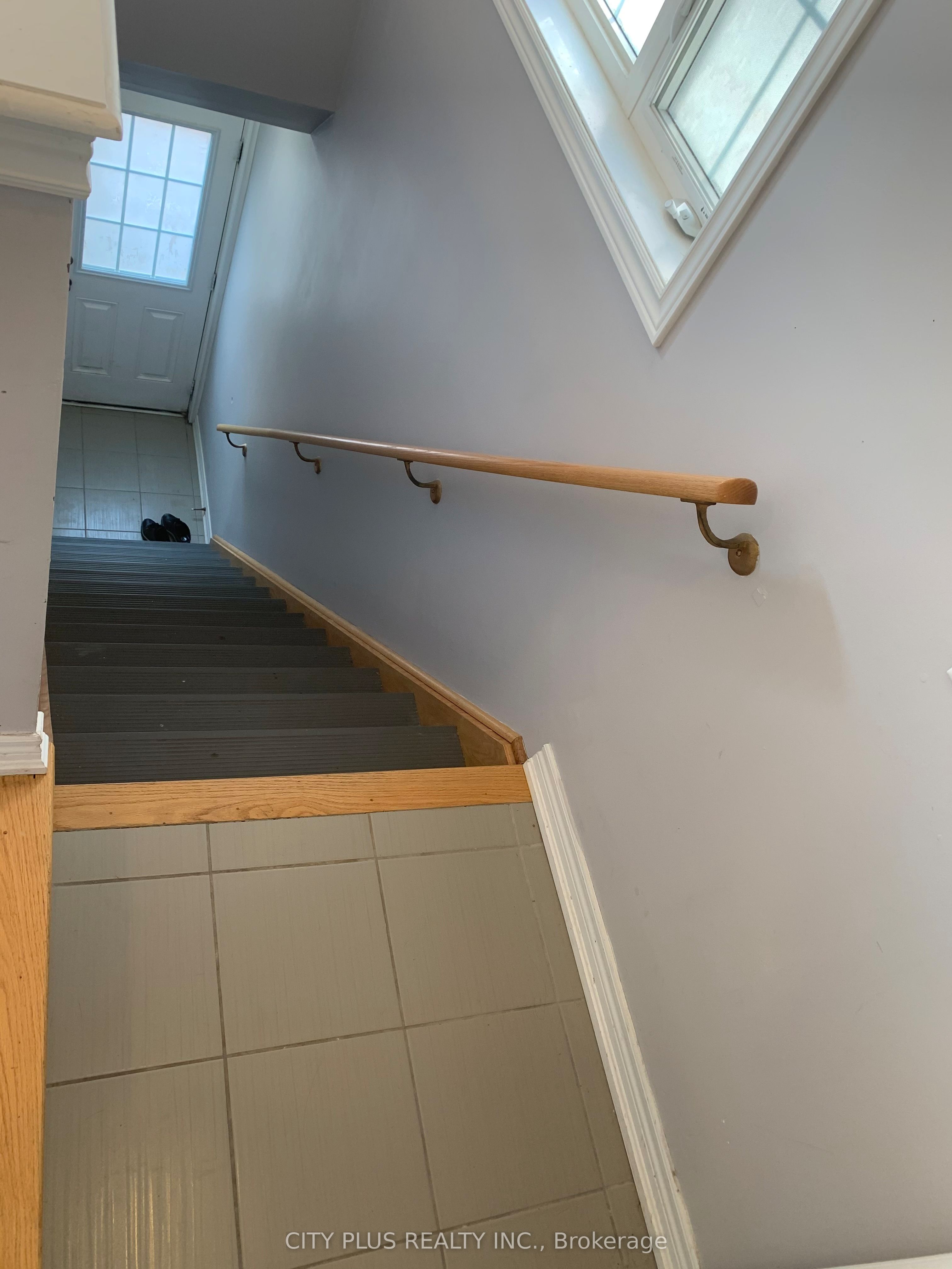 29 Vinod Road, #Coach House
