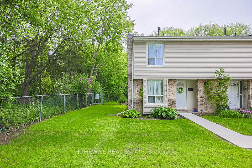 570 Waverly
