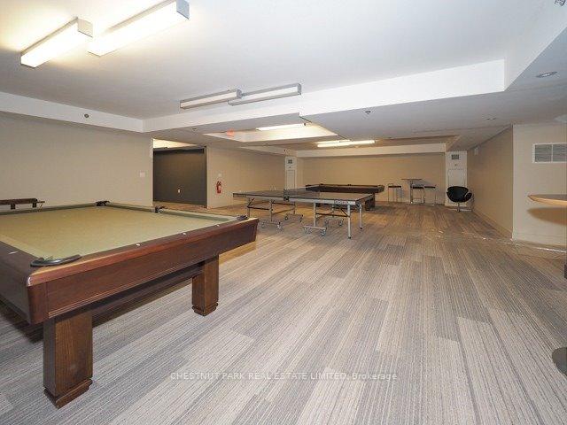 2 Bedrooms Condo at 36 Lisgar, Toronto For sale