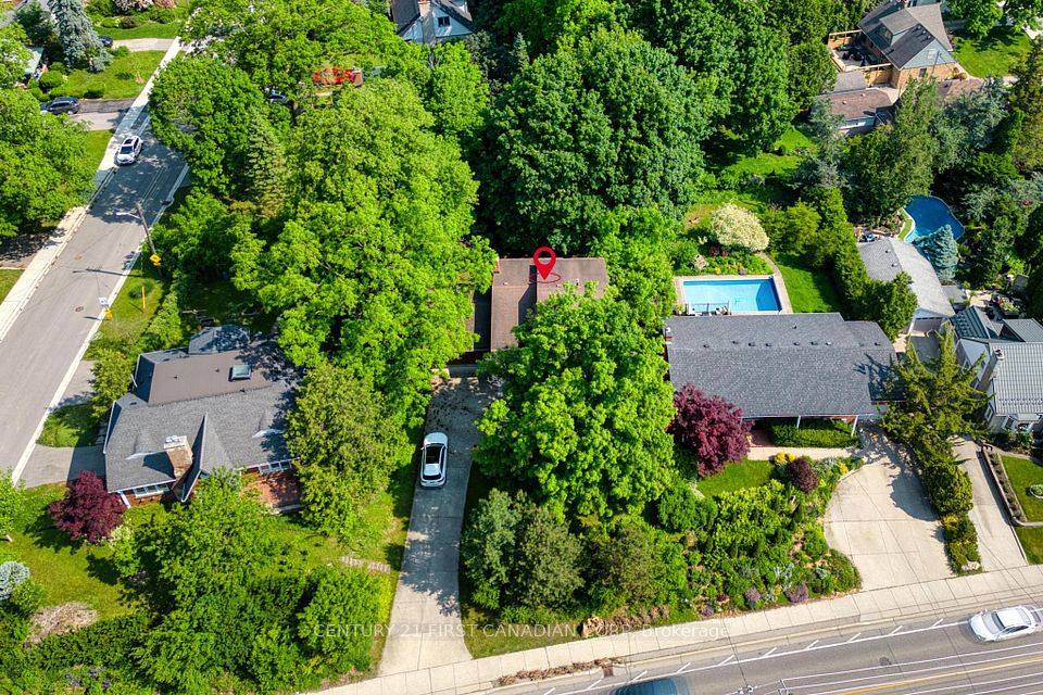 285 Riverside Drive