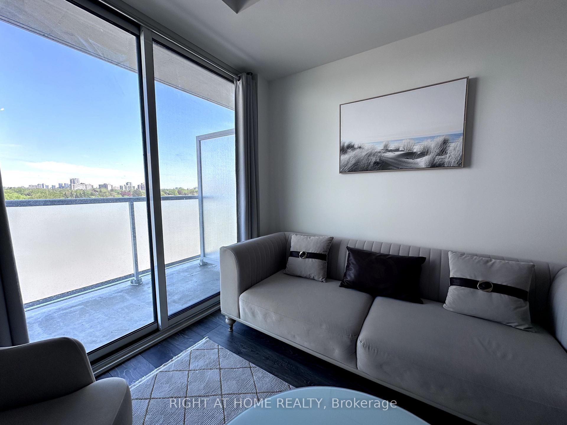 2 Bedrooms Condo at 188 Fairview Mall, Toronto For sale