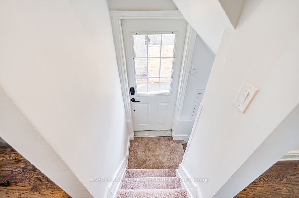 441 Winnett Avenue