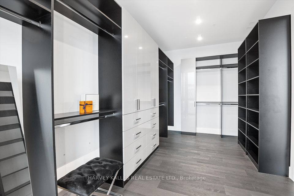 199 Richmond Street W PH101