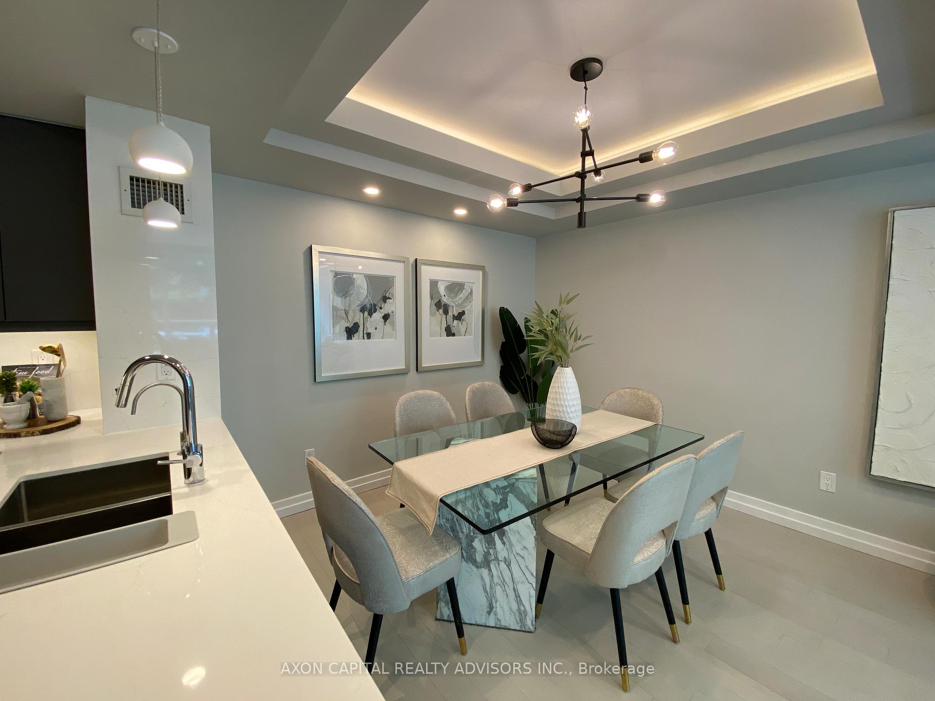 3 Bedrooms Condo at 59 Mcmurrich, Toronto For sale