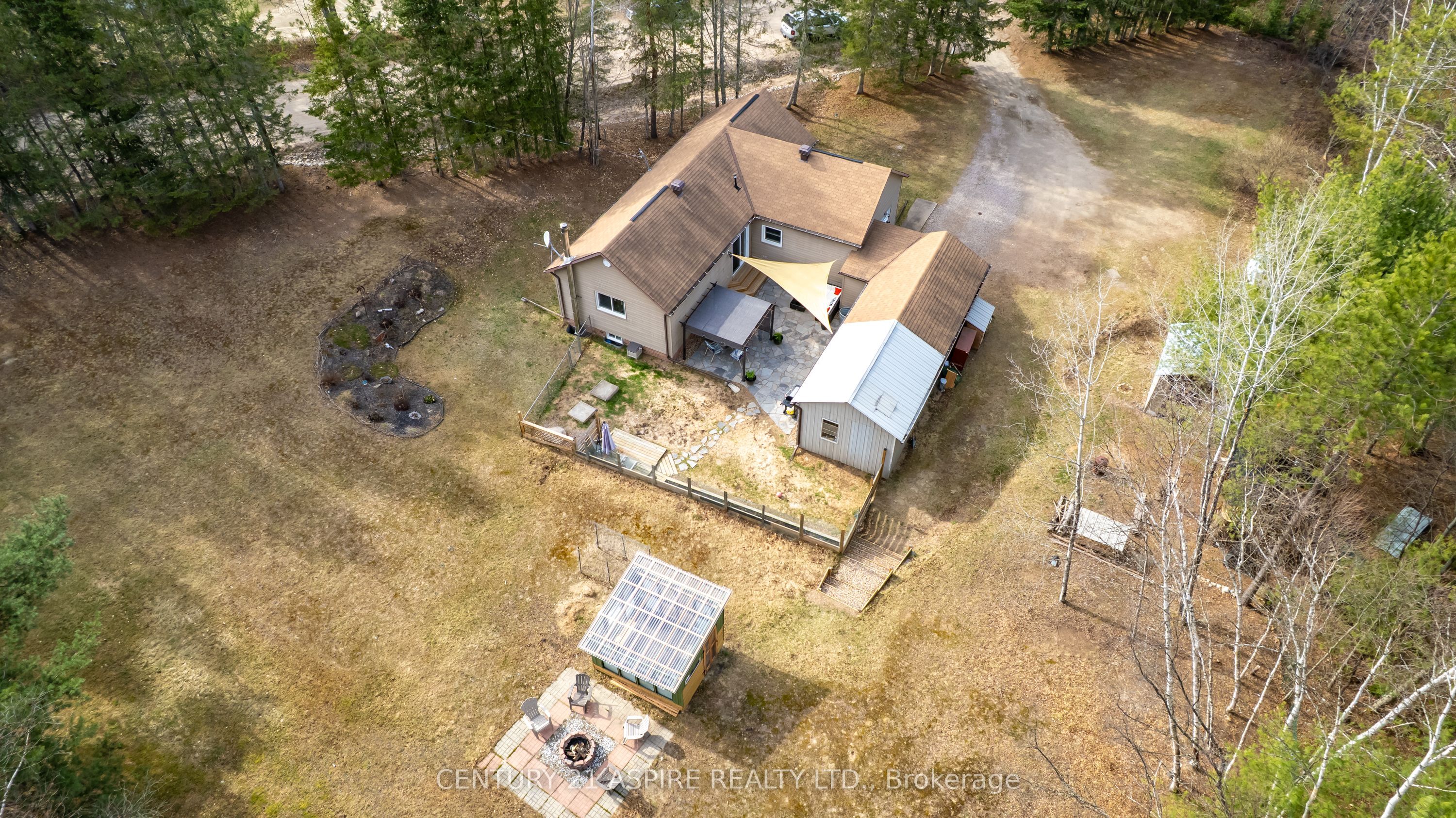 1263 Sand Road, Laurentian Hills, ON K0J 1J0