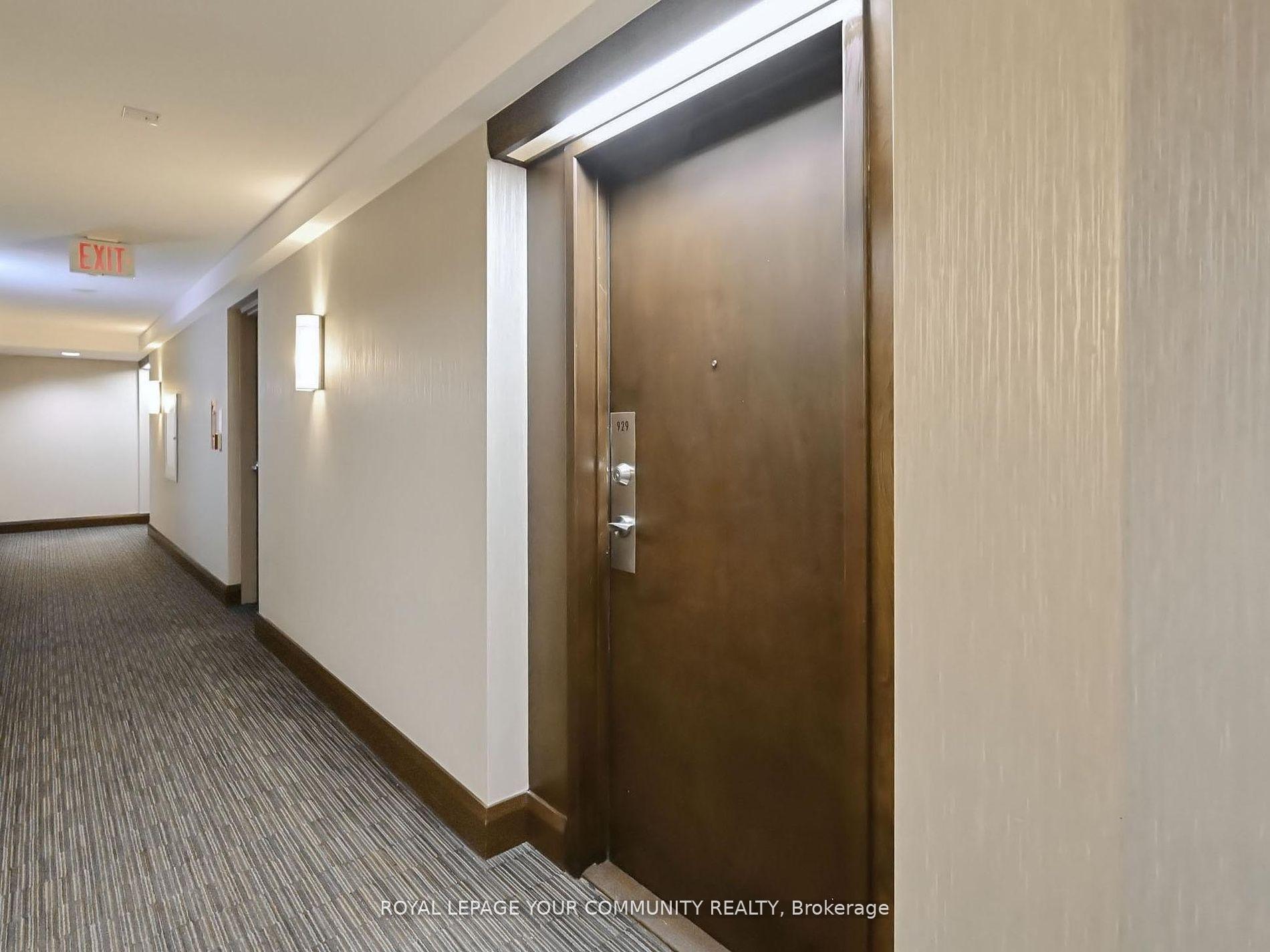 2 Bedrooms Condo at 15 Northtown,  Toronto For sale
