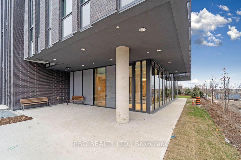 #410 - 215 Veterans Drive, Brampton, ON L7A 5L7