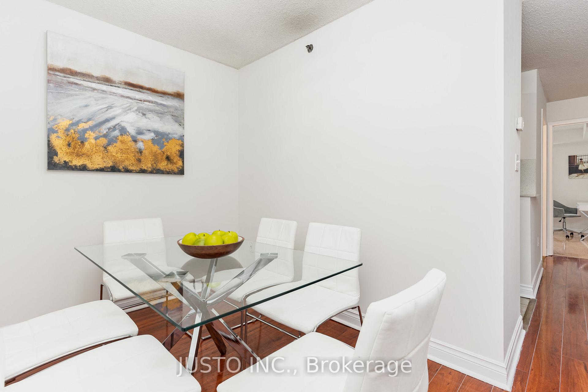 3 Bedrooms Condo at 5235 Finch,  Toronto For sale