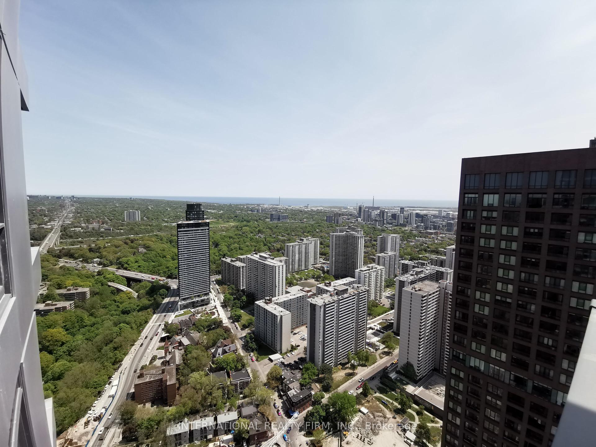 2 Bedrooms Condo at 395 Bloor, Toronto For sale