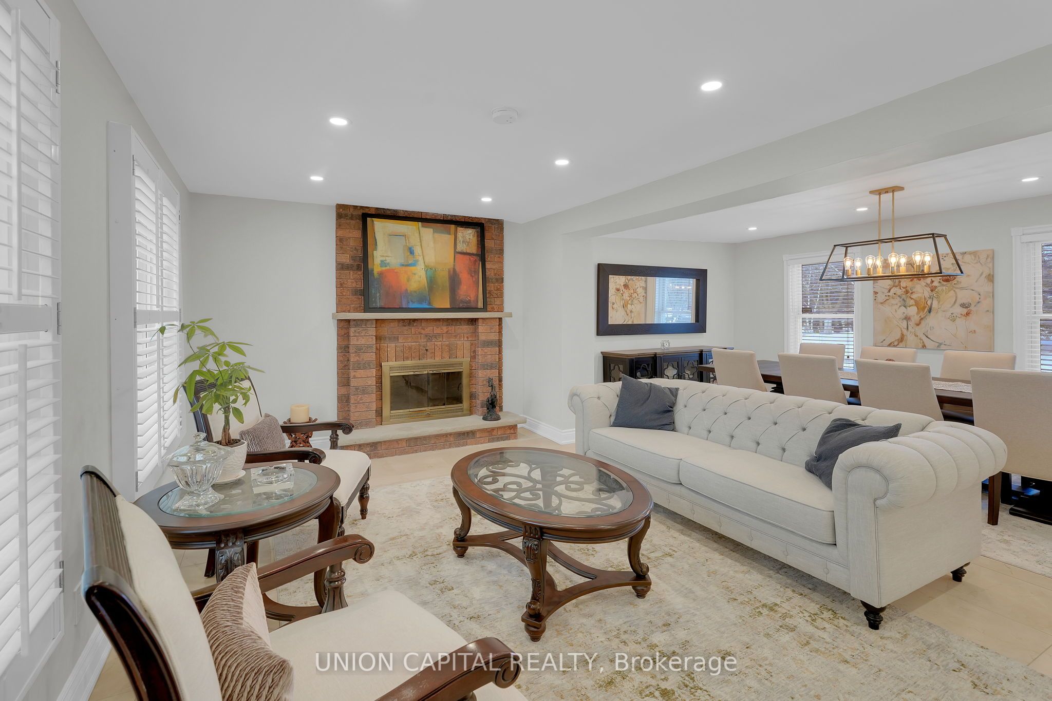 12 Reesor Place