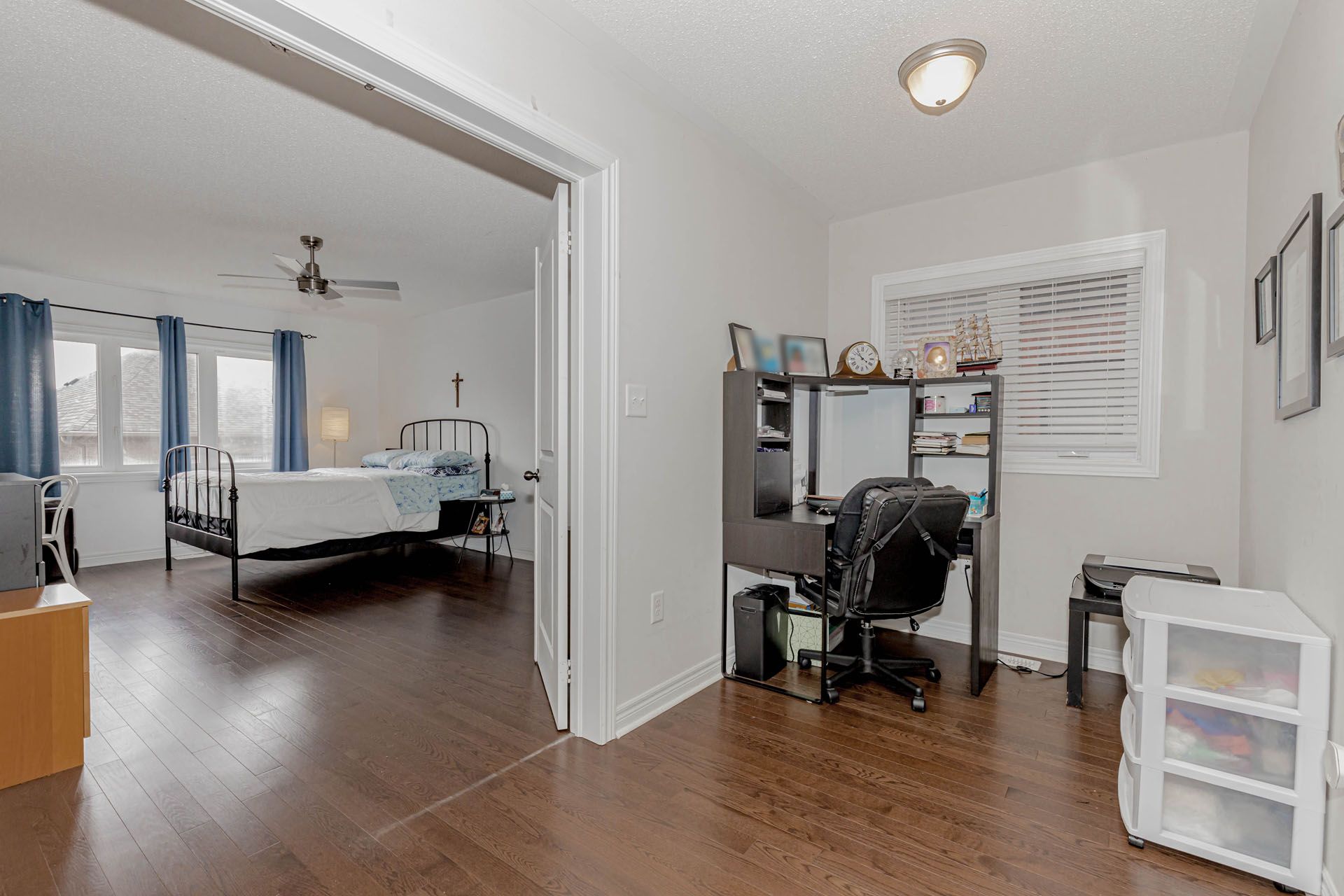 32 Ivor Crescent