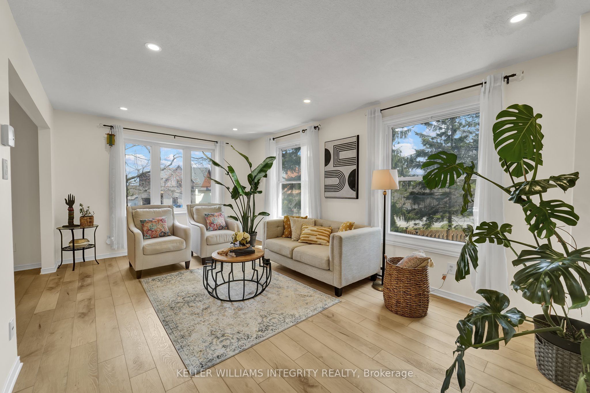 44 Appleby Pvt, MooneysBayCarletonHeightsanArea, ON K2C 3P4