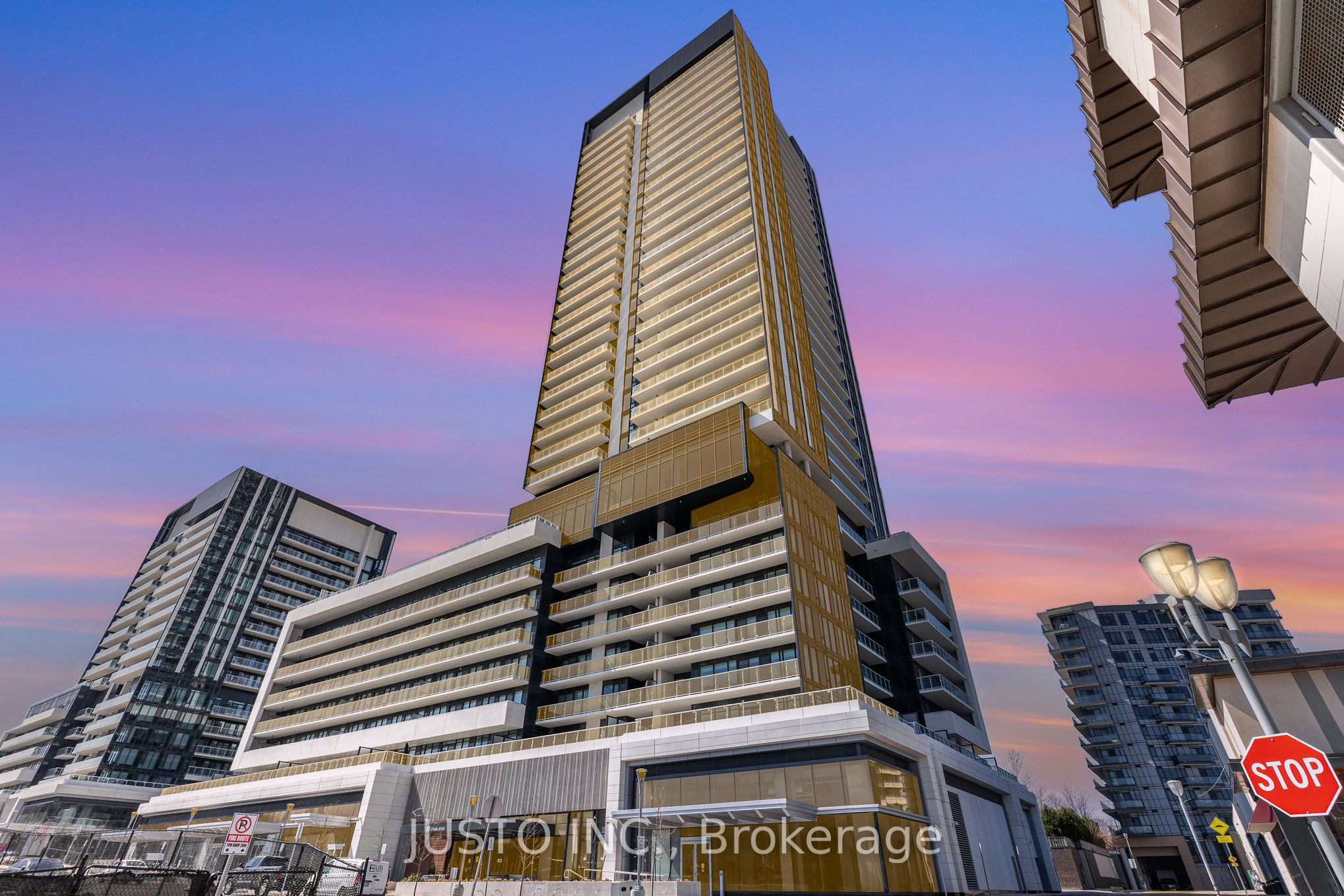 #622 - 50 O'Neill Drive, Toronto, ON M3C 0R1