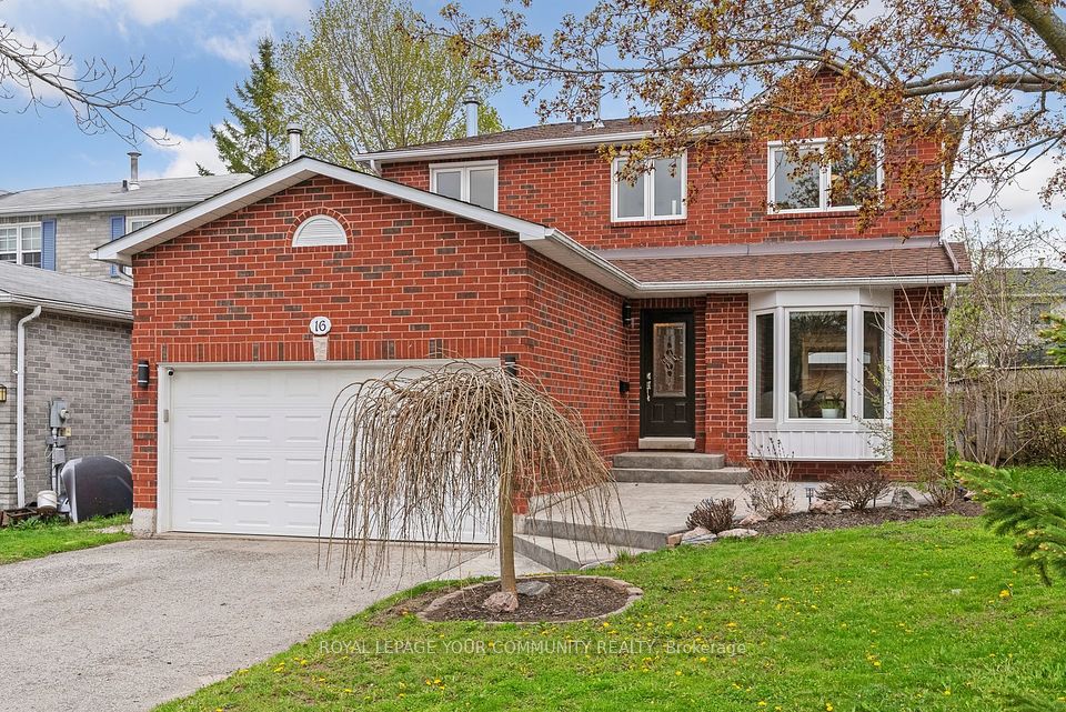 16 Grasett Crescent, Barrie, ON L4N 6Z8