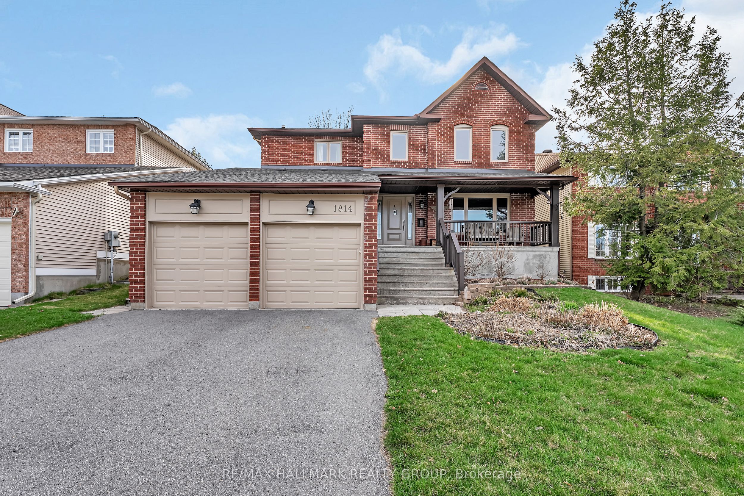 1814 Thornecrest Street, OrleansConventGlenandArea, ON K1C 6K7