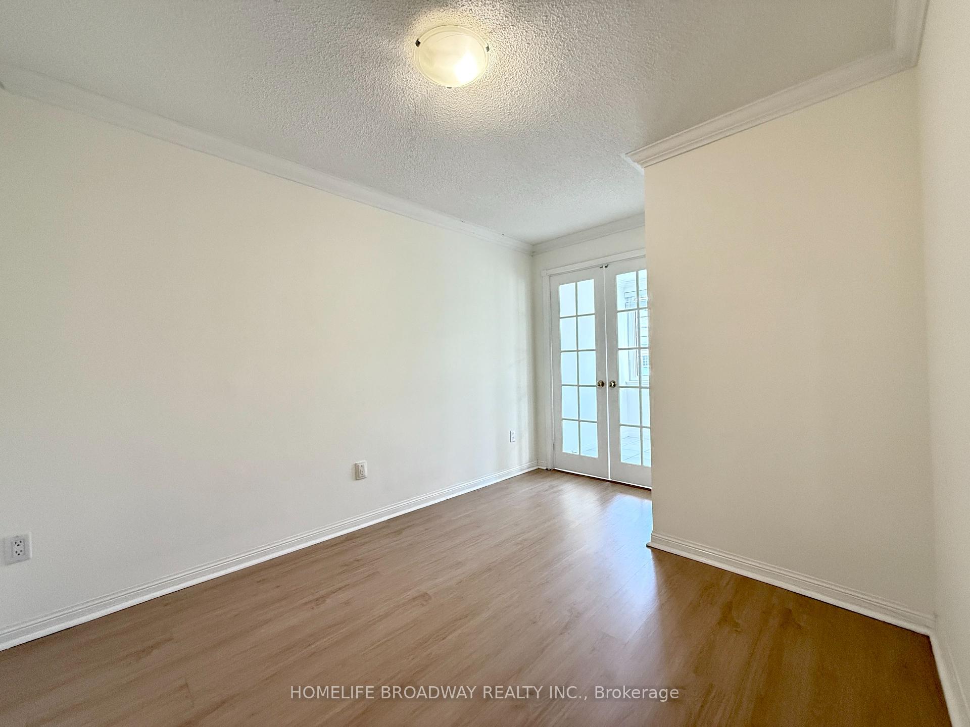 4 Bedrooms Condo at 188 Bonis, Toronto For sale