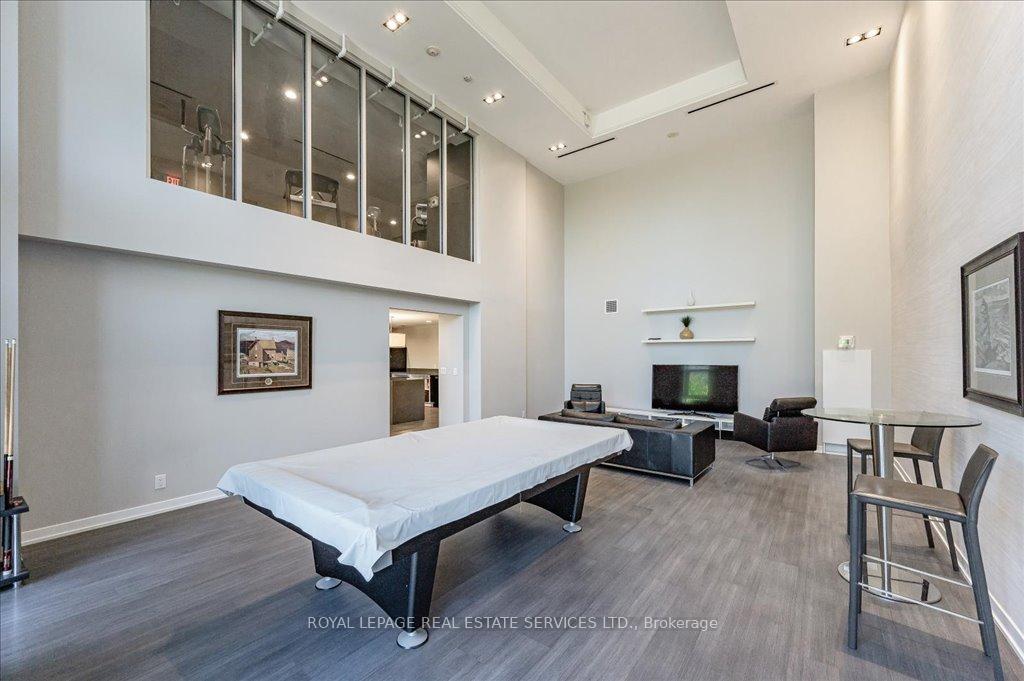 1 Bedroom Condo at 1940 Ironstone, Burlington For sale