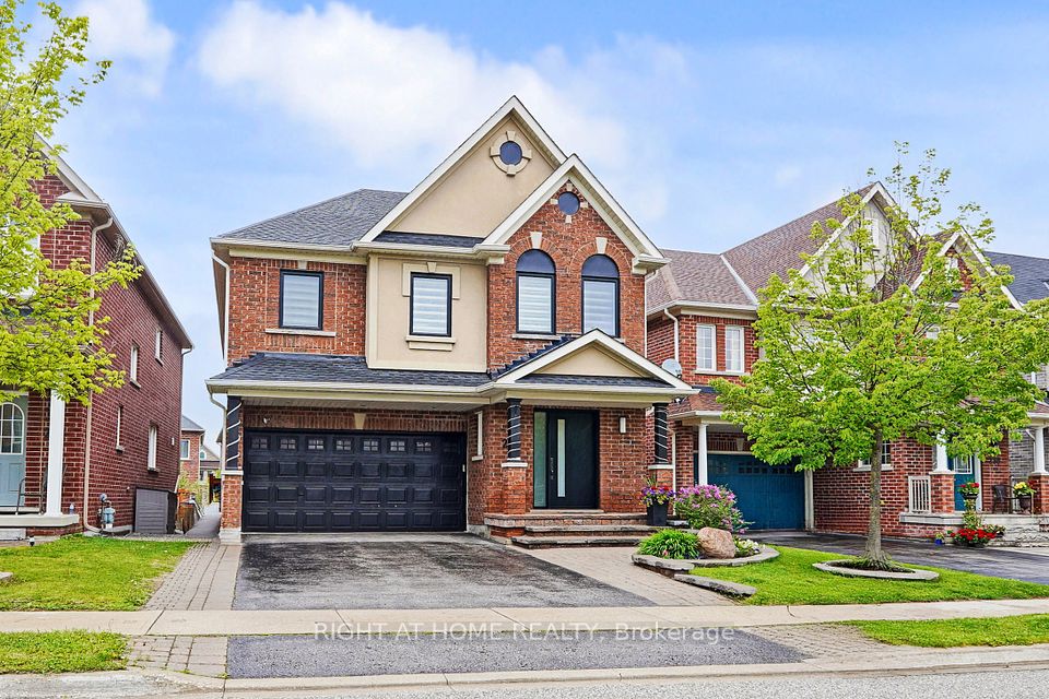 236 Karl Rose Trail, Newmarket, ON L3X 3J2