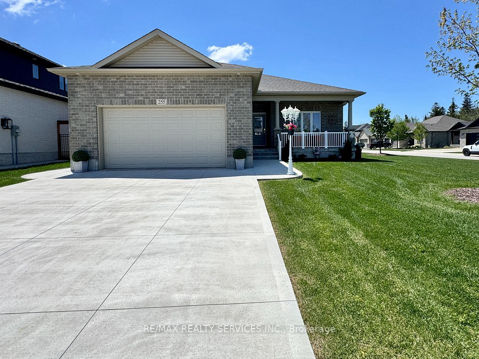 255 Rogers Road, North Perth, ON N4W 0H3