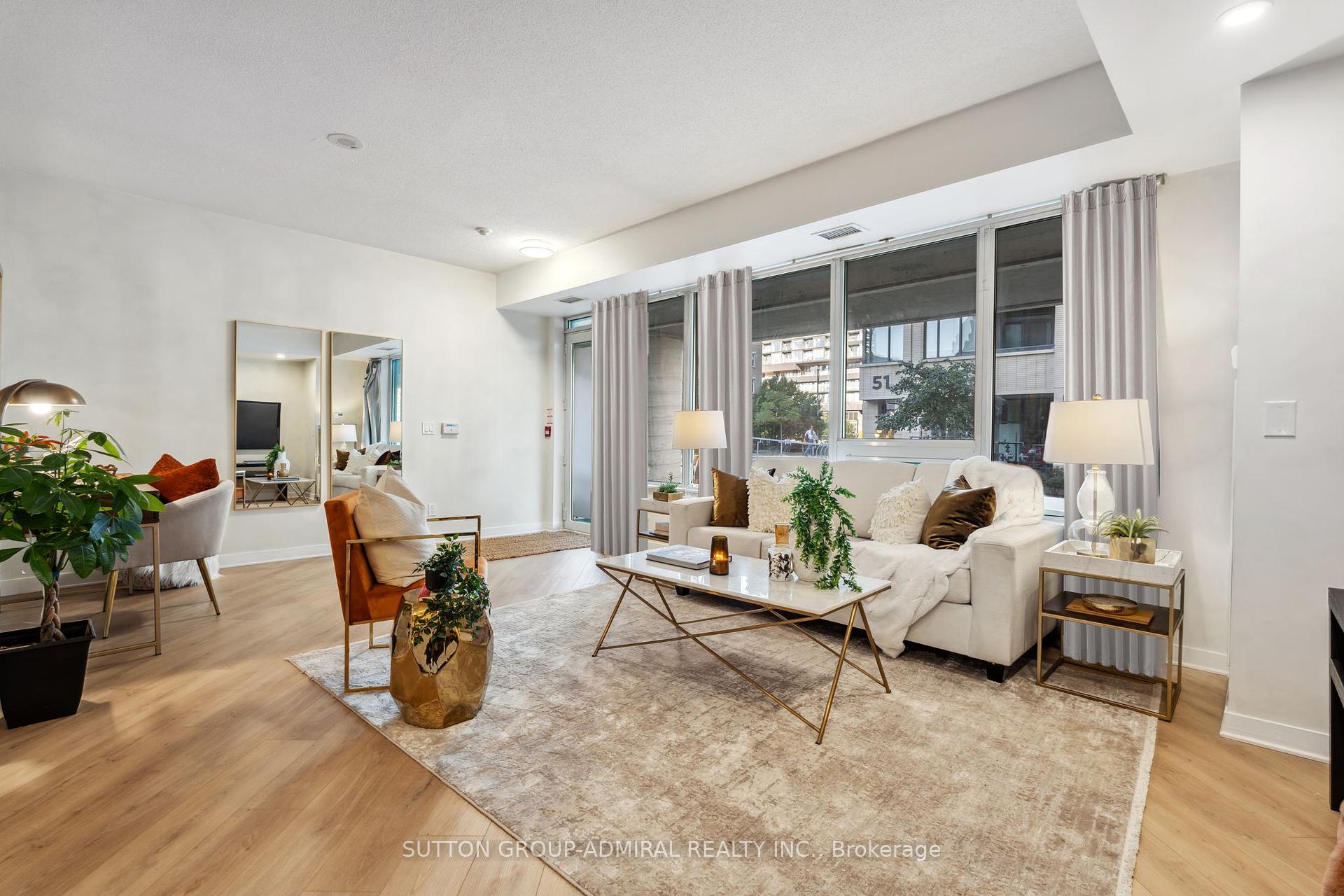 2 Bedrooms Condo at 55 East Liberty,  Toronto For sale