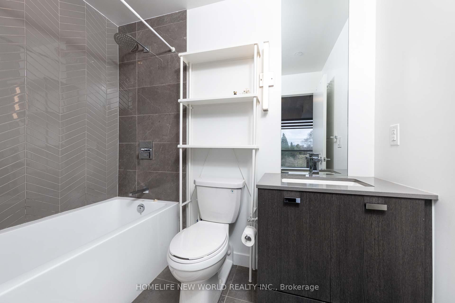 2 Bedrooms Condo at 10 De Boers,  Toronto For sale