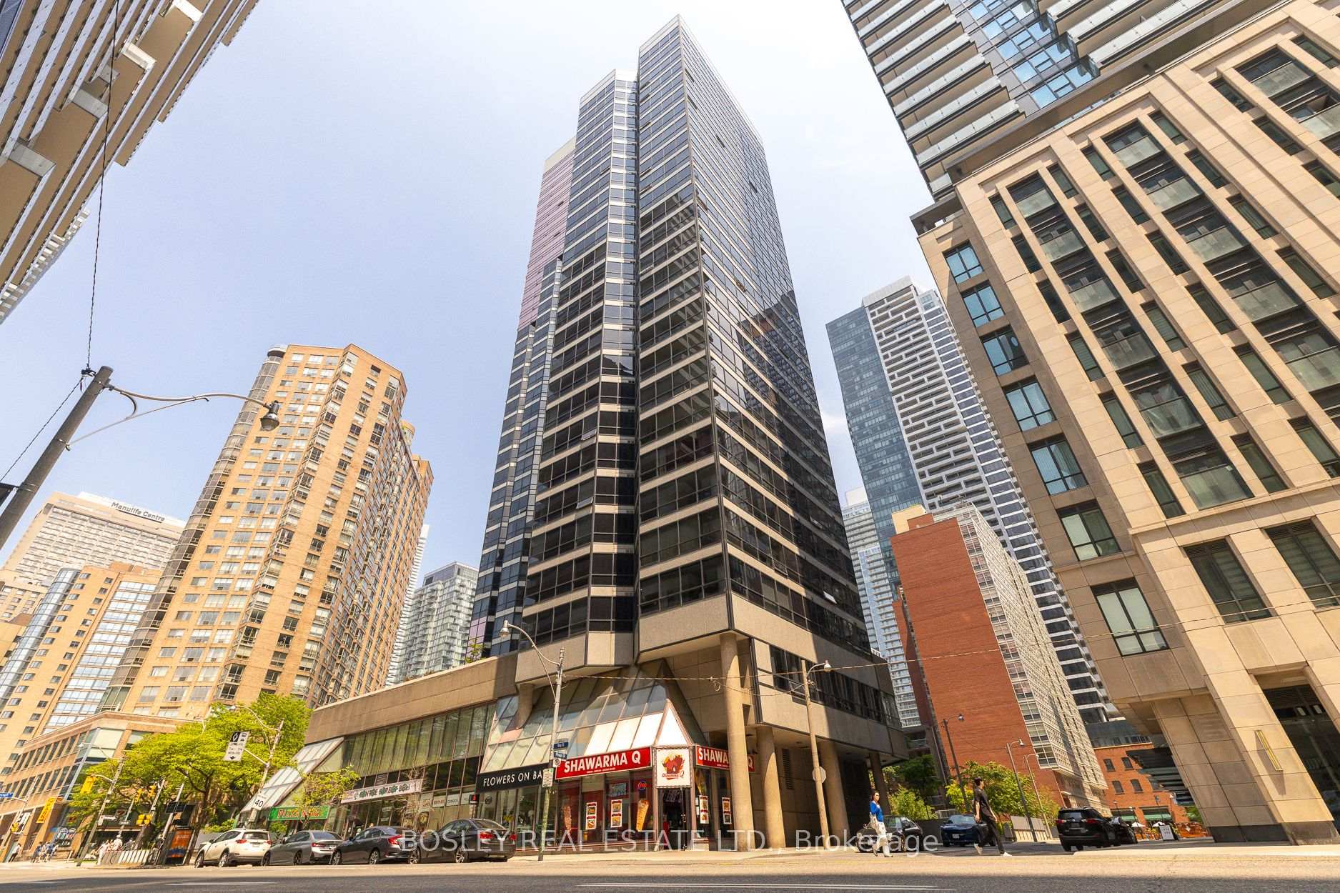 2 Bedrooms Condo at 1001 Bay, Toronto For sale