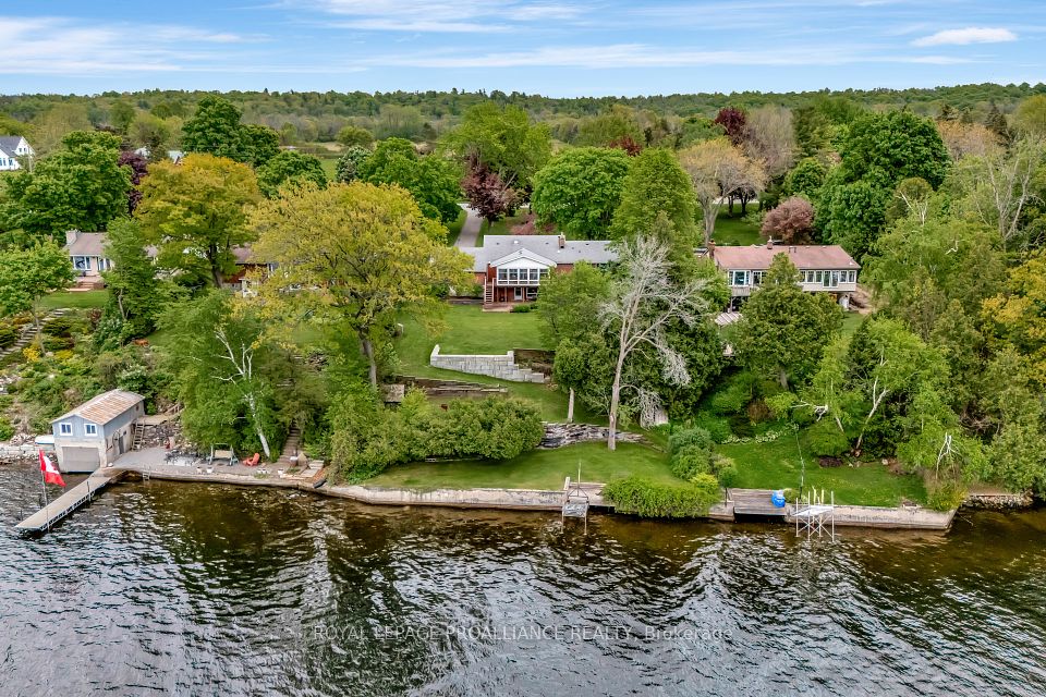 1826 County Rd 3 Road, Prince Edward County, ON K0K 1L0