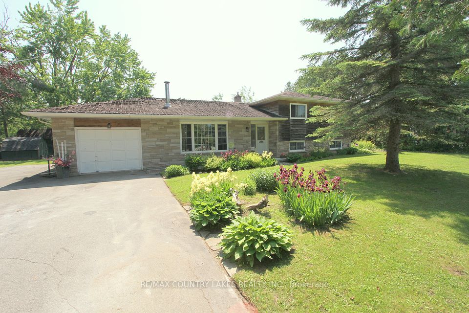 25725 Maple Beach